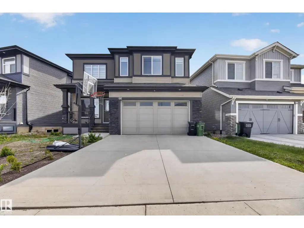 8607 Mayday Wd Sw, Edmonton